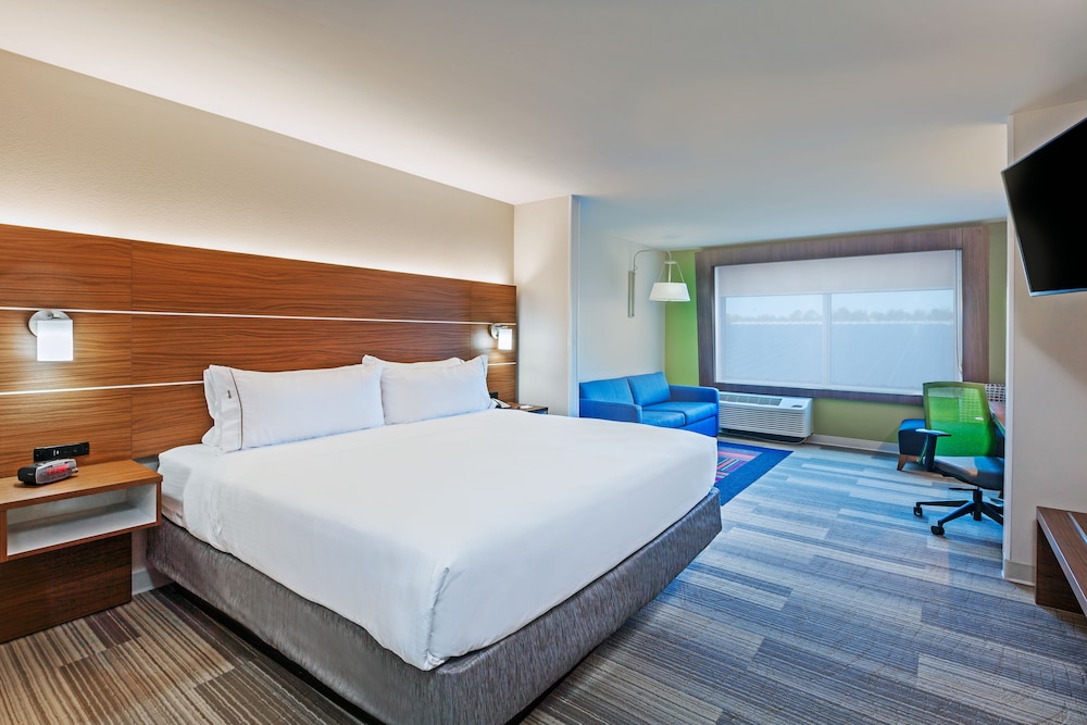 holiday inn express and suites tulsa west sand spr