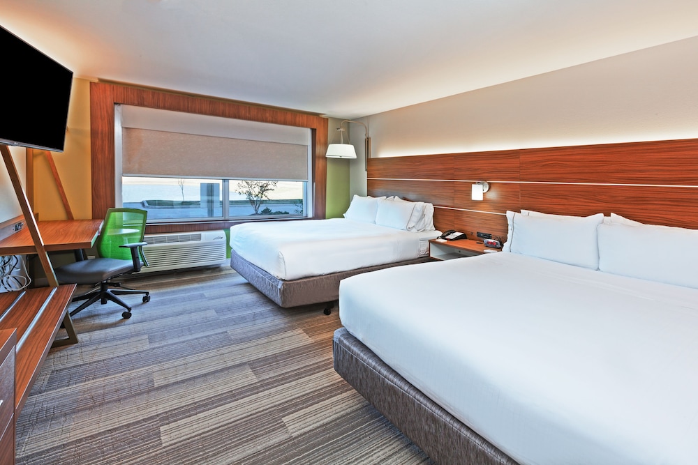 holiday inn express and suites tulsa west sand spr