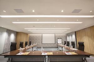 hotel indigo kaohsiung central park by ihg