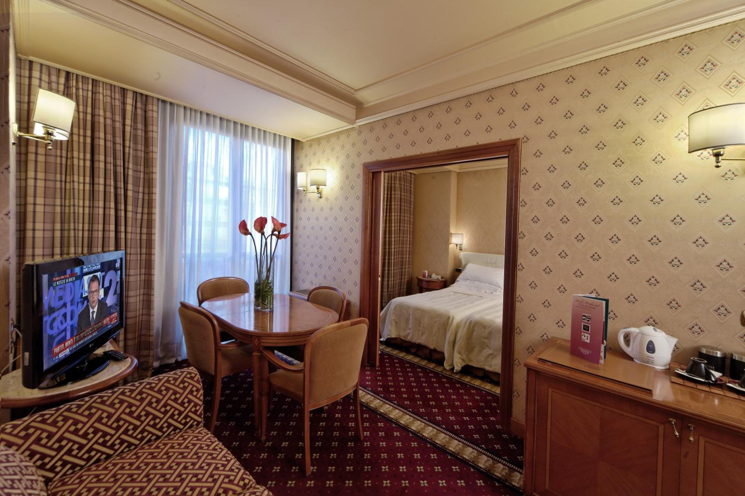 hampton inn and suites dallas downtown