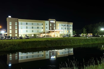 home2 suites by hilton lake city