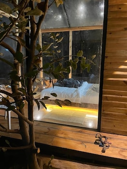 cove the glass house