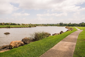 centurion golf suites boca walk