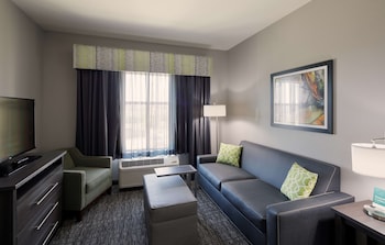 homewood suites by hilton topeka