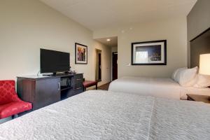 Hampton Inn & Suites Greenville Airport, Sc,Gramling>>Charleston,3 star