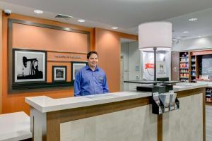 hampton inn and suites north houston spring
