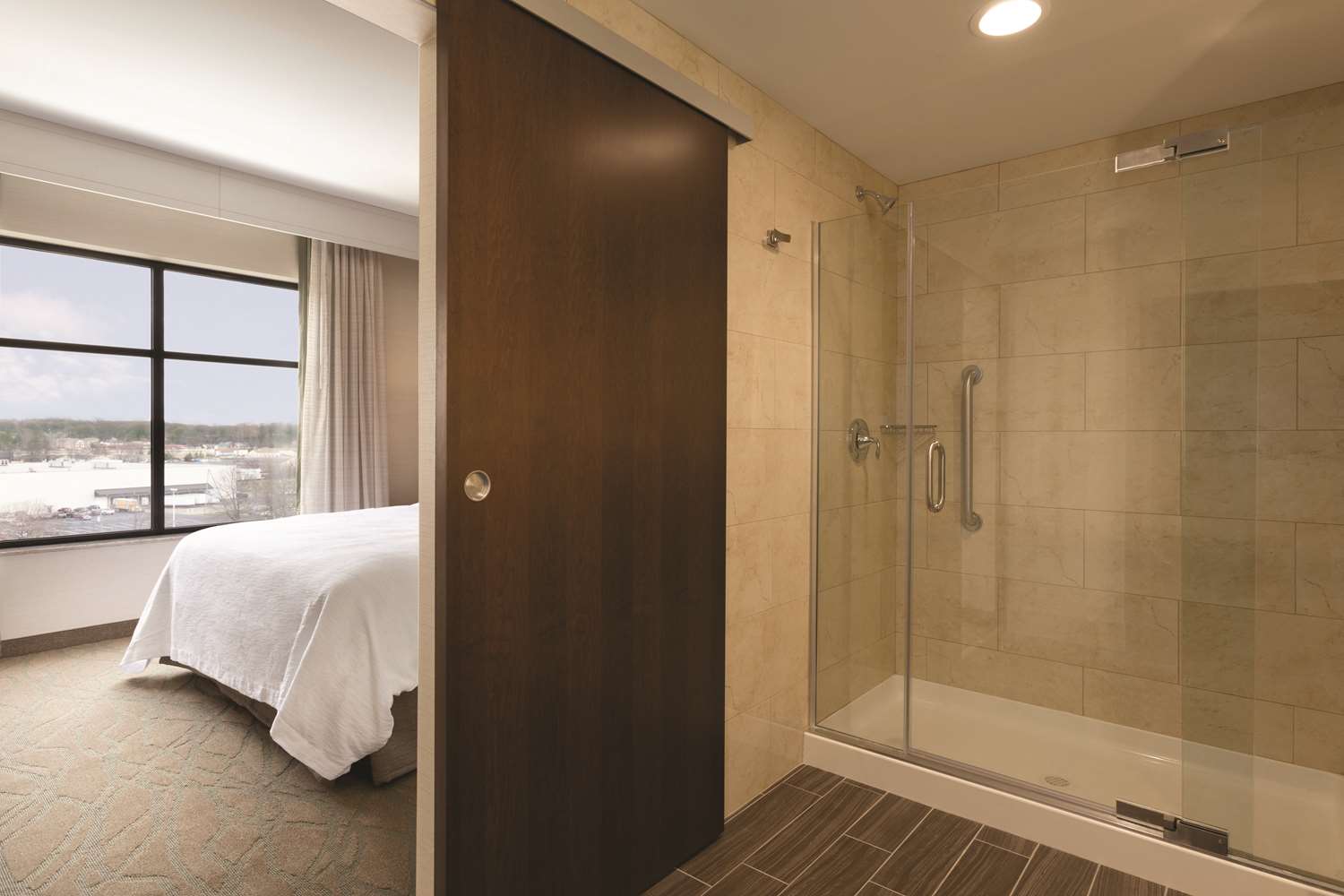 embassy suites by hilton akron canton airport