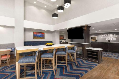hampton inn and suites douglas