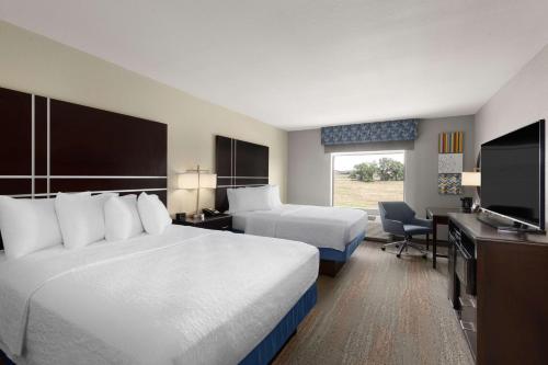 hampton inn and suites douglas