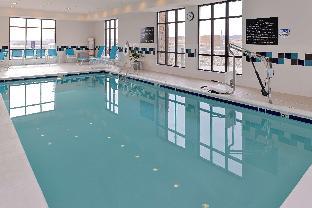 hampton inn and suites douglas