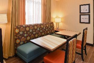 hampton inn and suites douglas