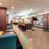 flag point inn and suites pratt by fairbridge