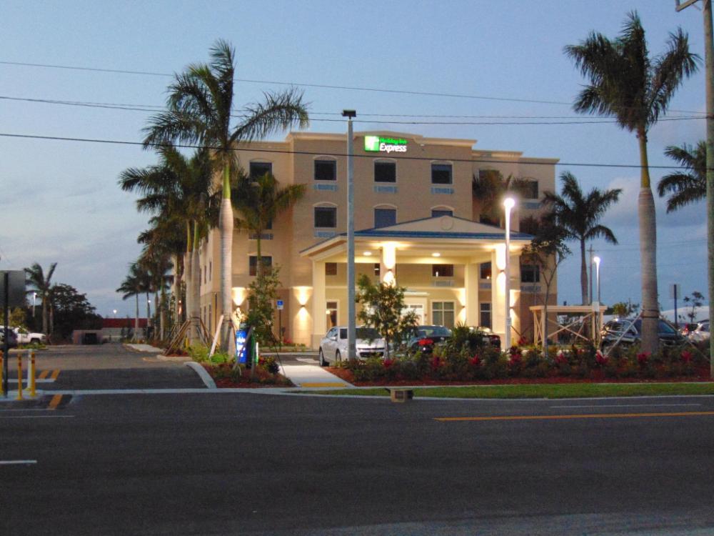 holiday inn express and suites boynton beach west by ihg