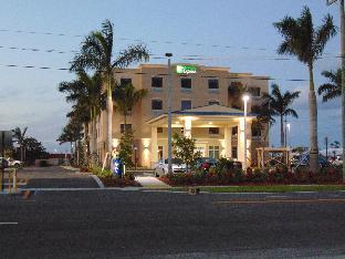 holiday inn express and suites boynton beach west by ihg