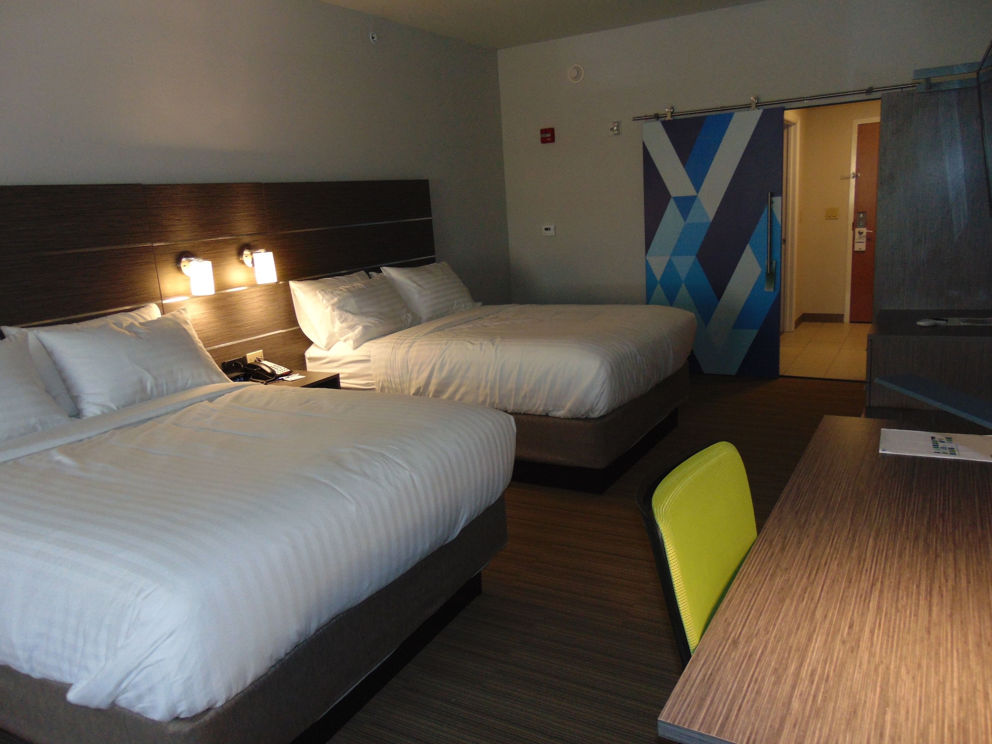 holiday inn express and suites boynton beach west by ihg