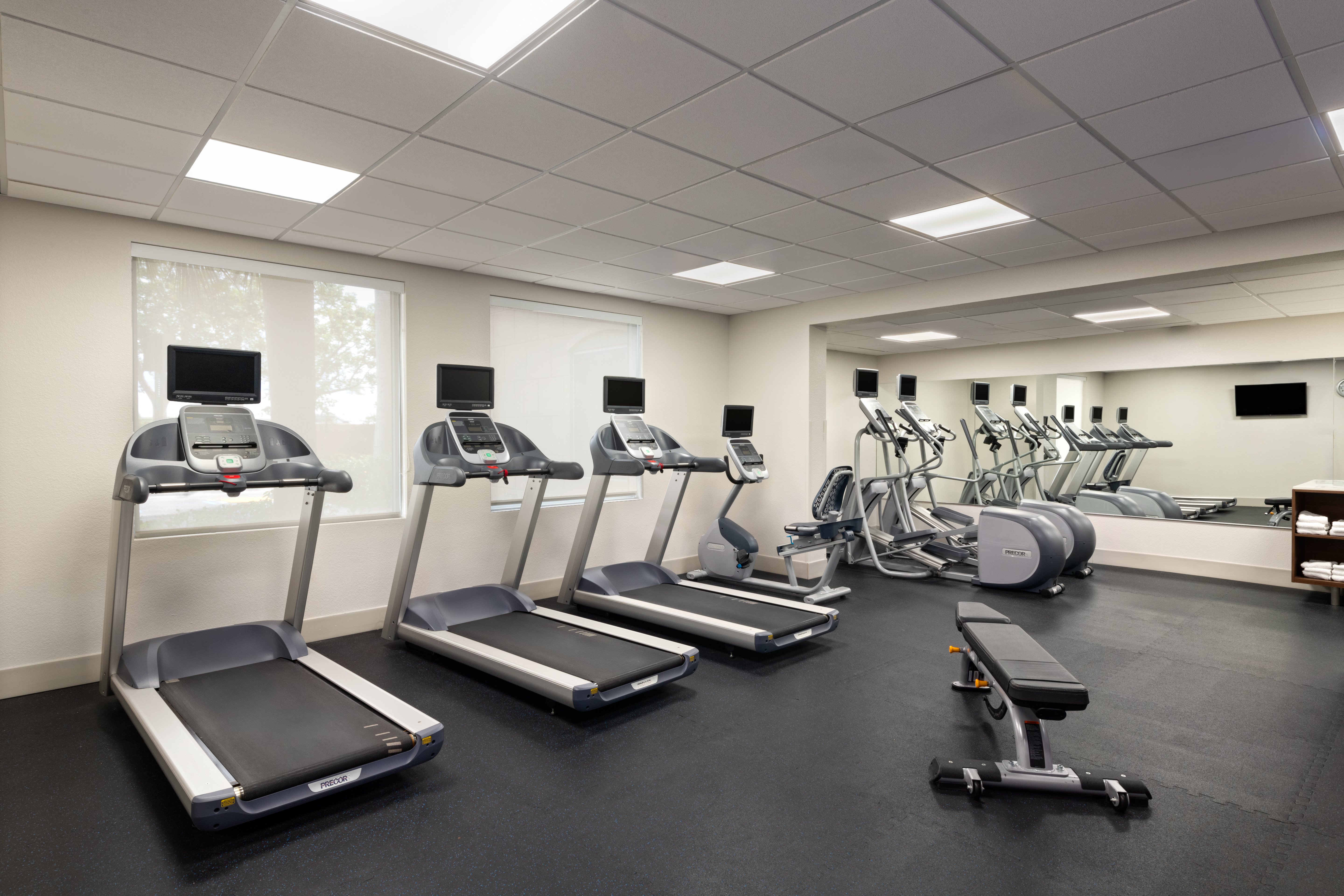 holiday inn express and suites boynton beach west by ihg