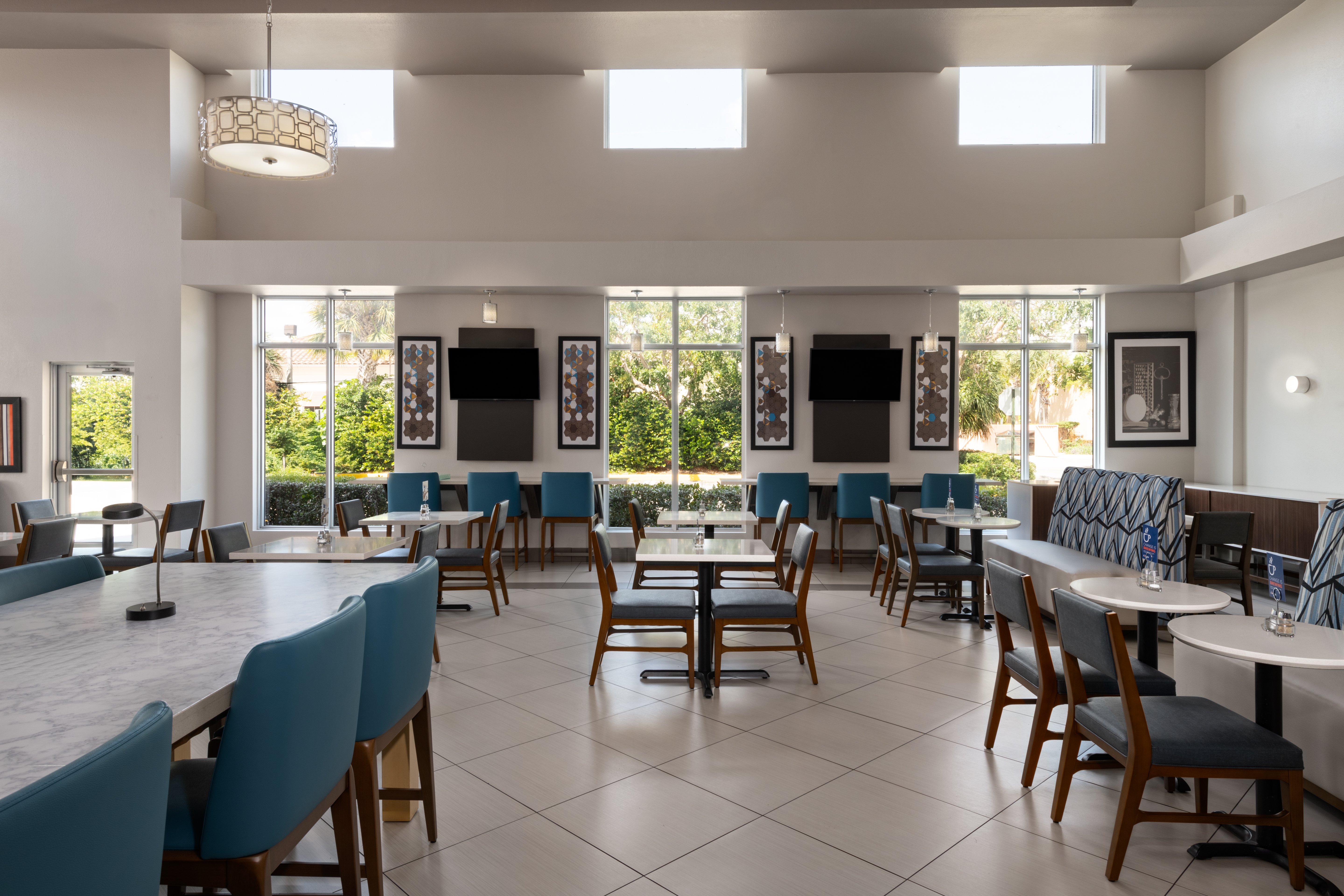 holiday inn express and suites boynton beach west by ihg