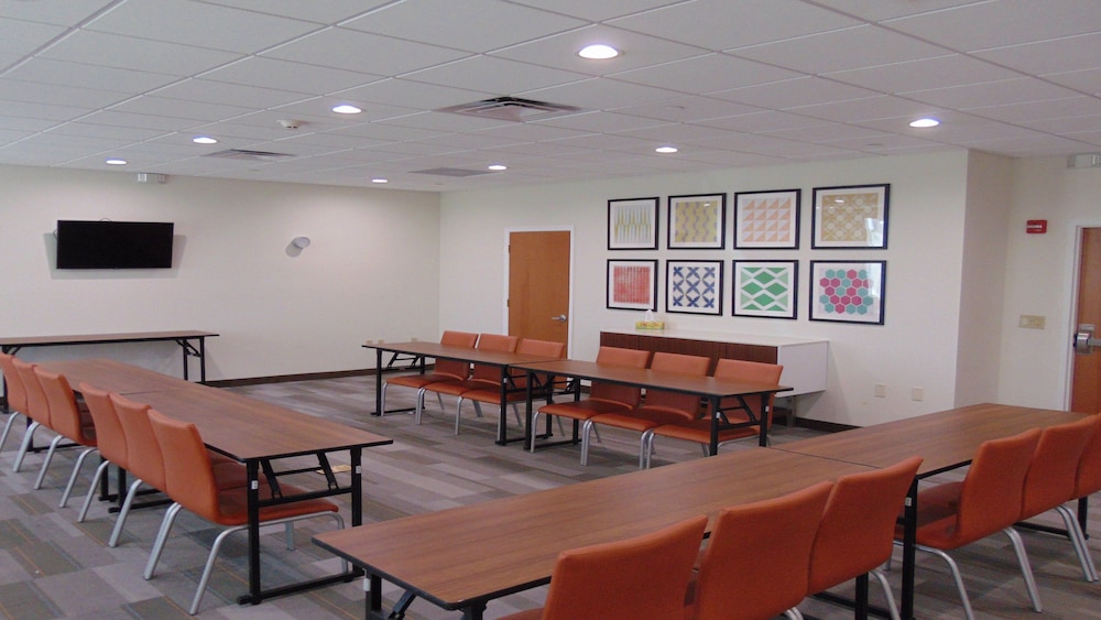 holiday inn express and suites boynton beach west by ihg