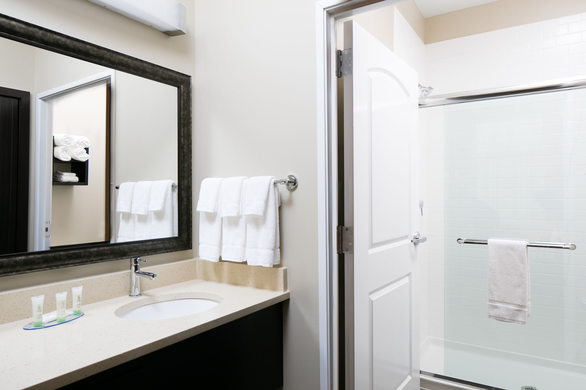 staybridge suites des moines downtown by ihg