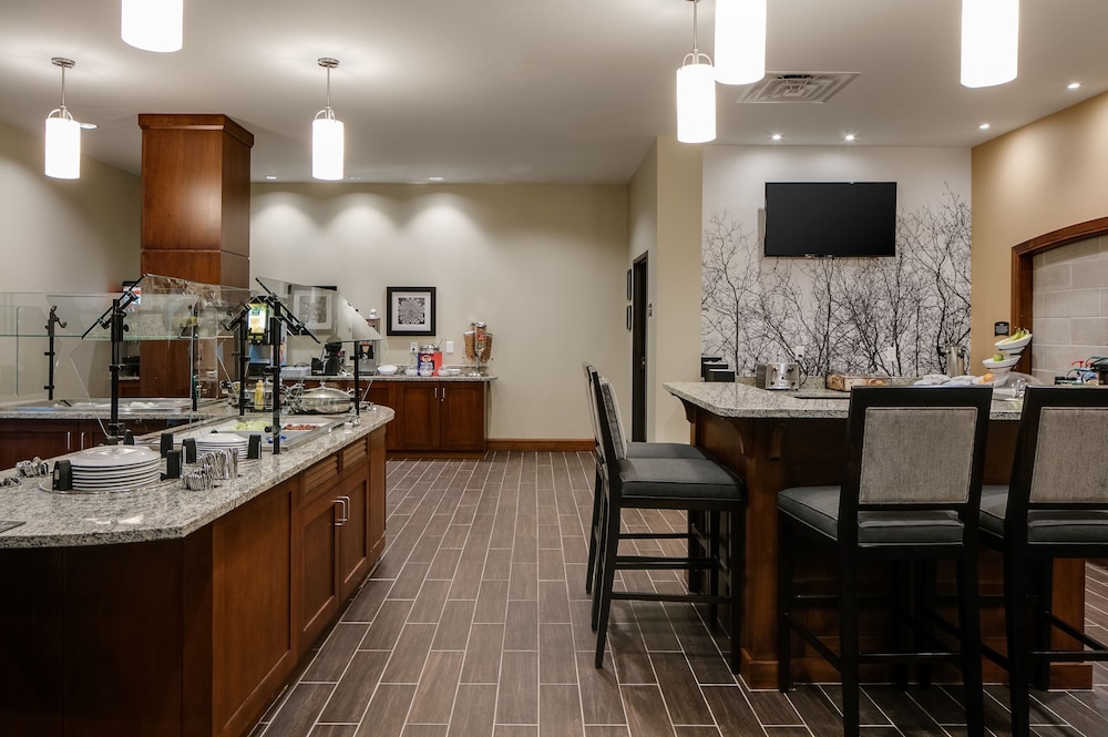 staybridge suites des moines downtown by ihg