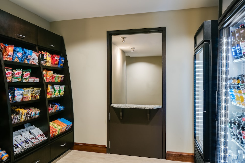 staybridge suites des moines downtown by ihg