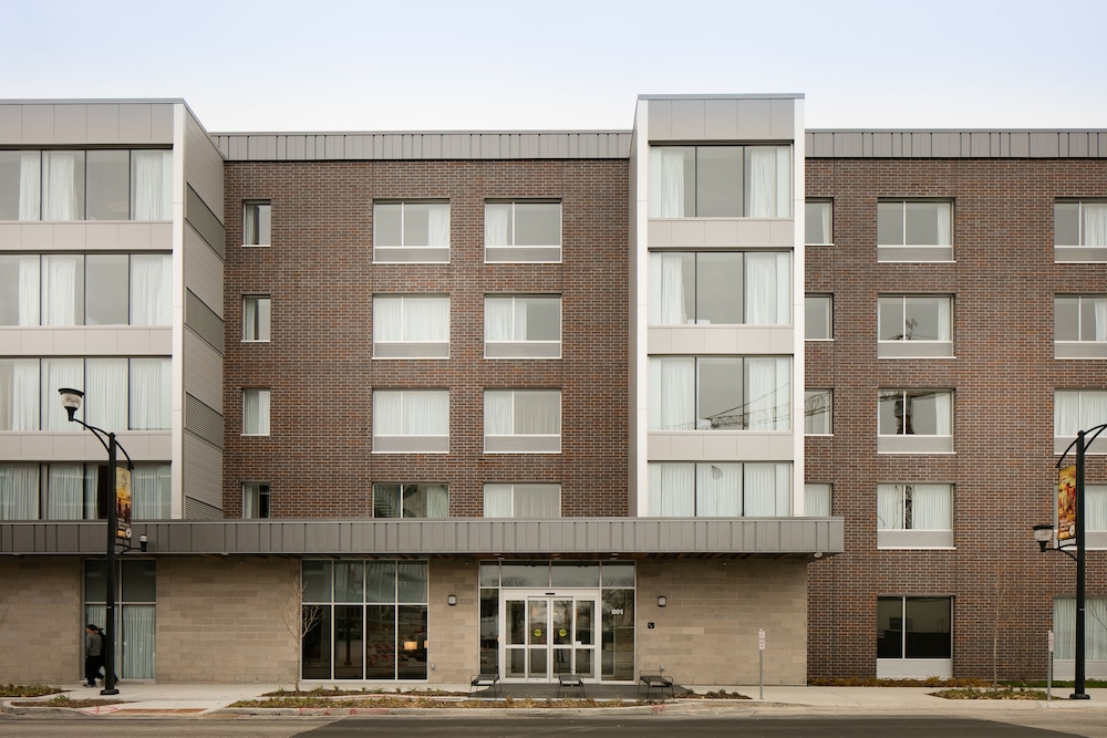 staybridge suites des moines downtown by ihg