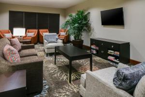 staybridge suites des moines downtown by ihg
