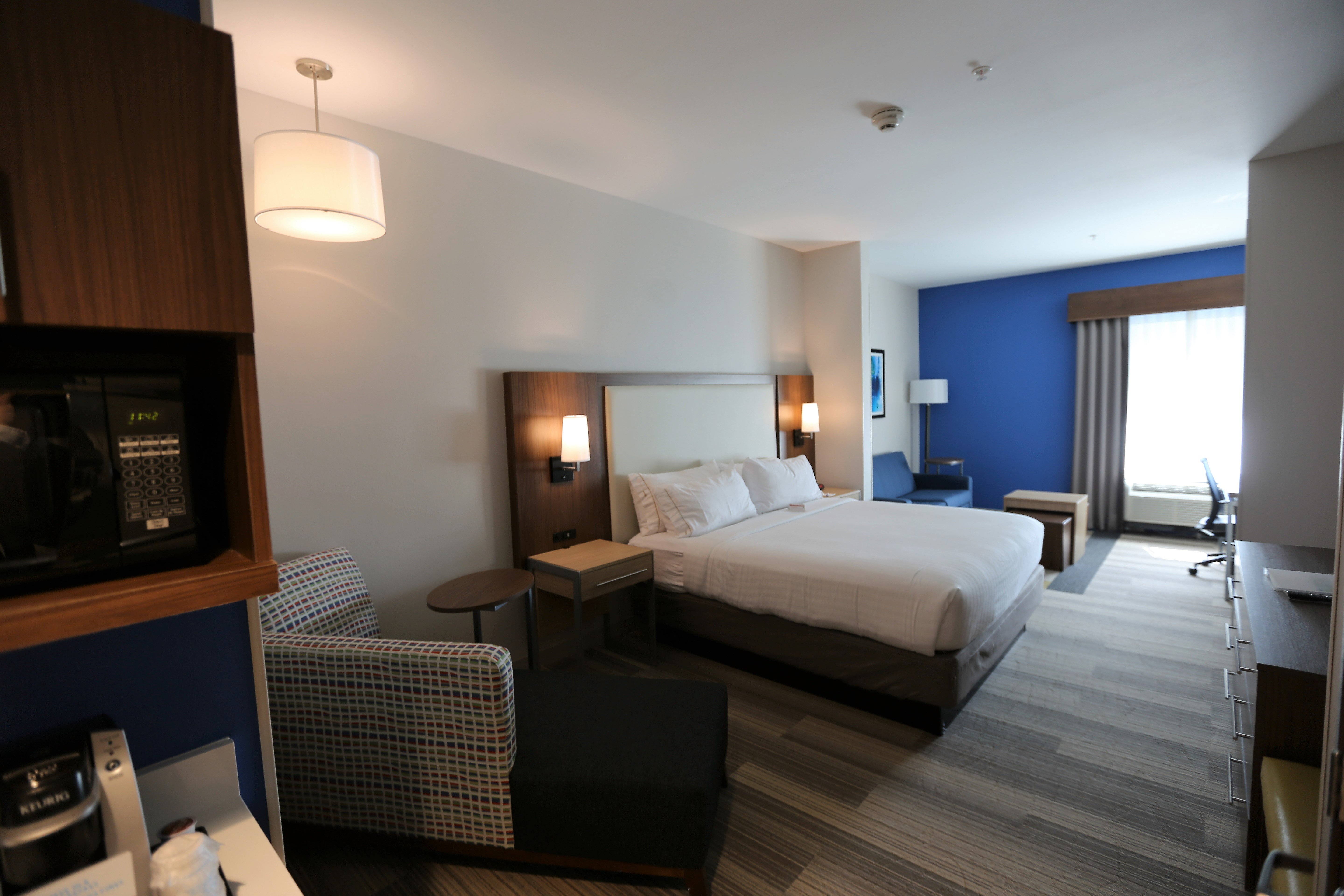 holiday inn express and suites houston nw hwy 290 cypress