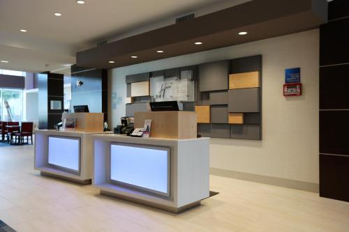 holiday inn express and suites houston nw hwy 290 cypress