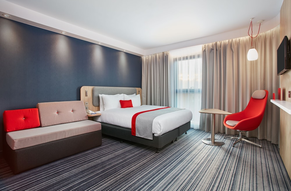 holiday inn express london ealing