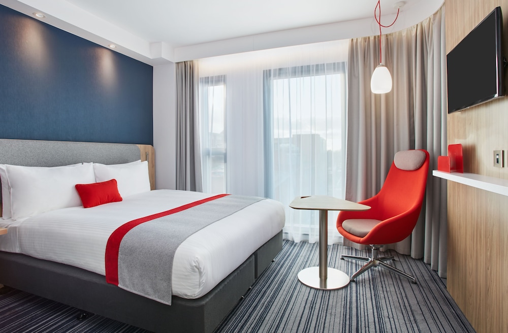 holiday inn express london ealing