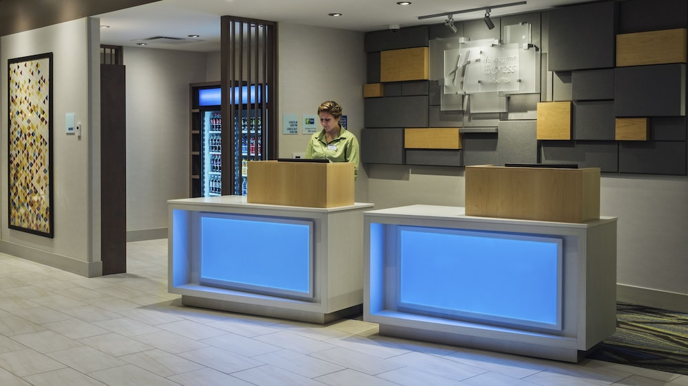 holiday inn express and suites medina by ihg