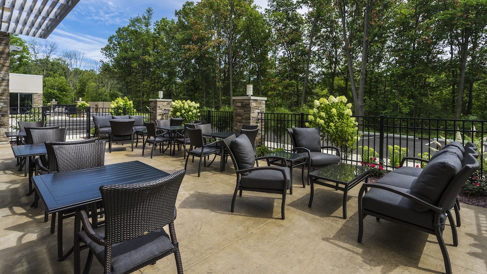 holiday inn express and suites medina by ihg