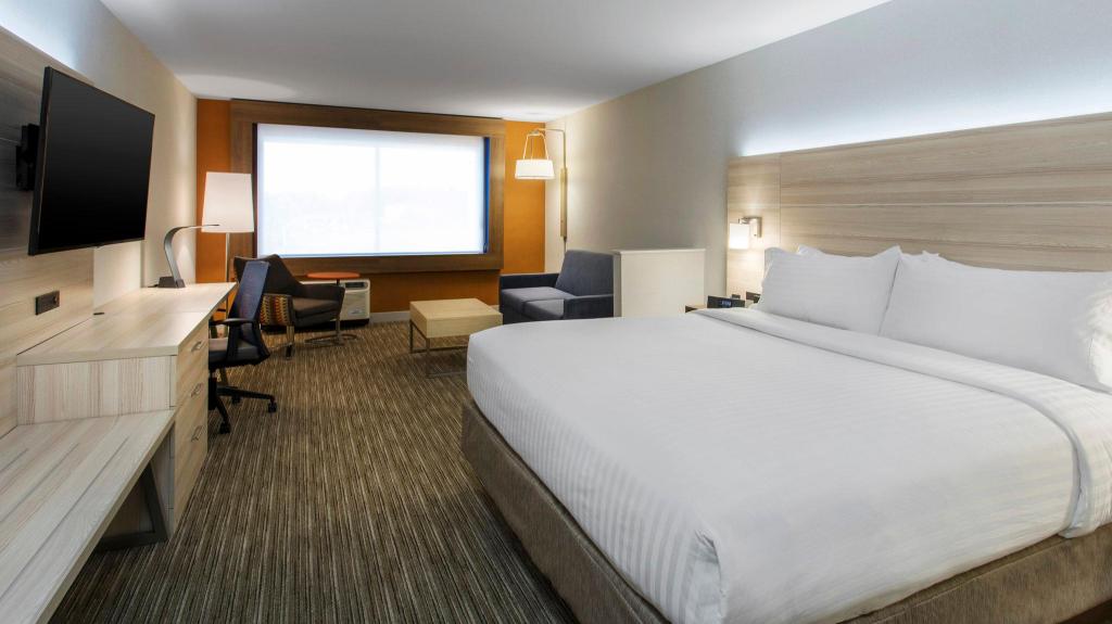 holiday inn express and suites medina by ihg