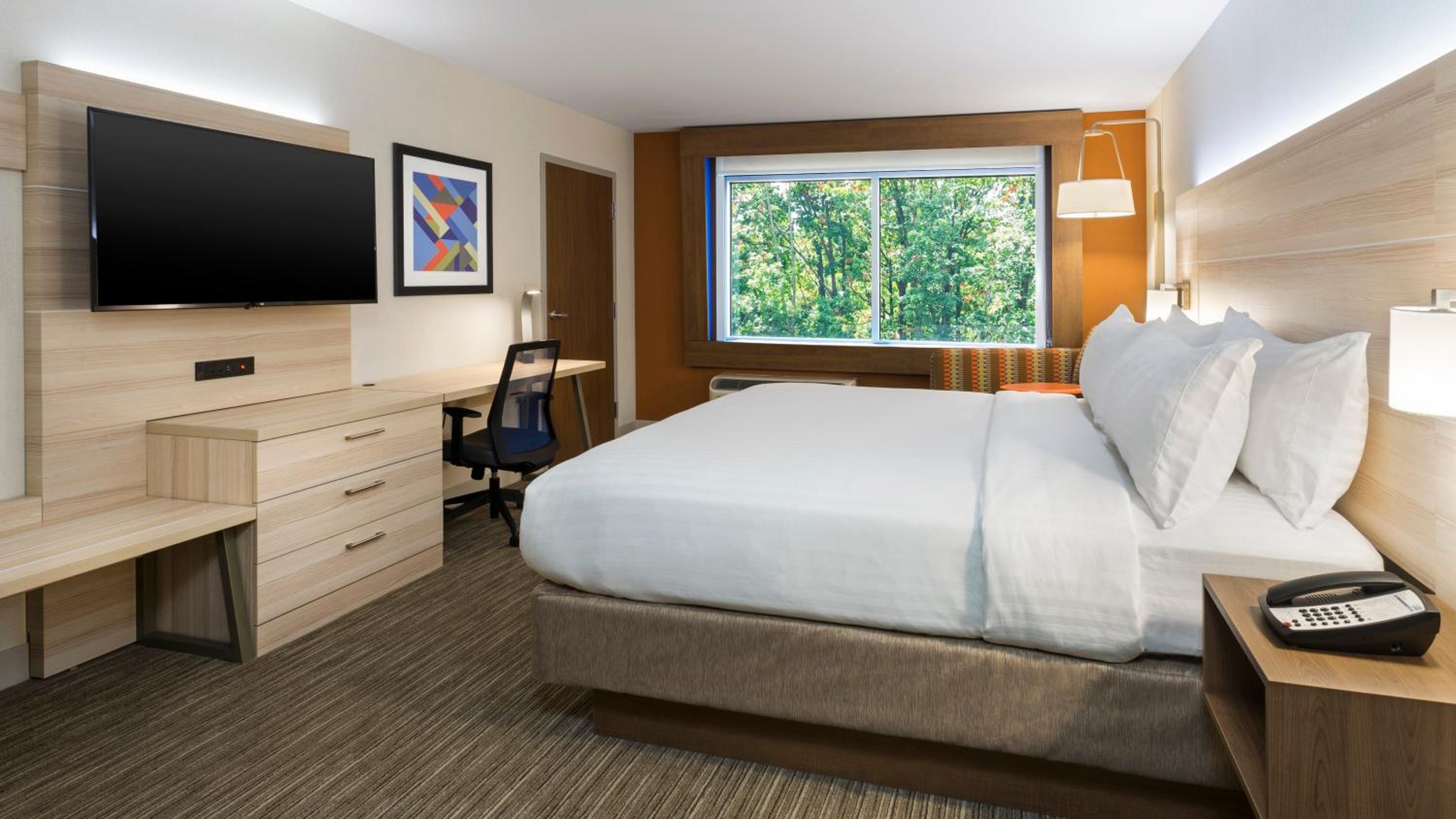 holiday inn express and suites medina by ihg