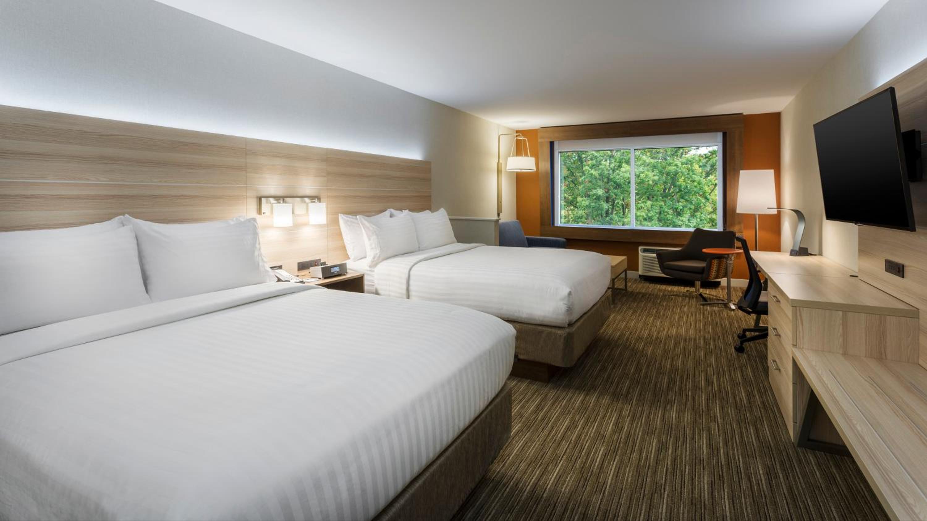 holiday inn express and suites medina by ihg