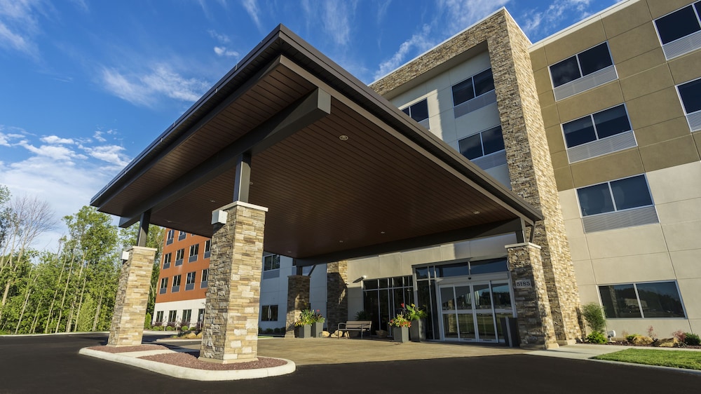 holiday inn express and suites medina by ihg