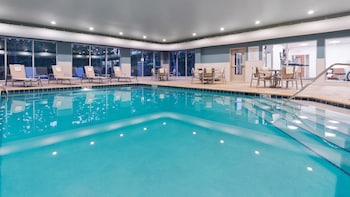 Holiday Inn Express & Suites Medina By Ihg,Medina>>Akron,3 star