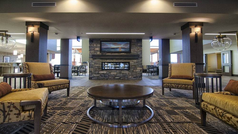staybridge suites marquette by ihg