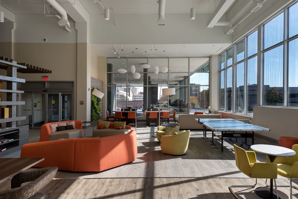 even hotel omaha downtown old market by ihg