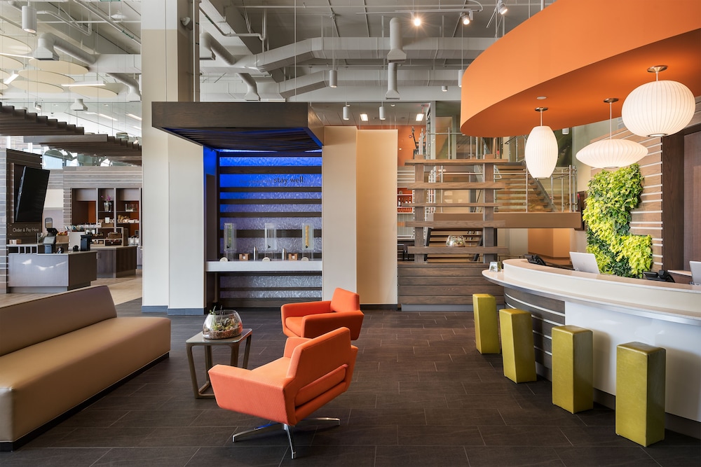 even hotel omaha downtown old market by ihg