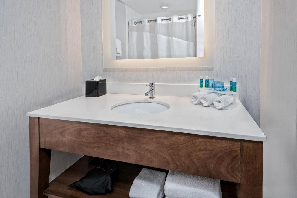 holiday inn express and suites round rock austin n