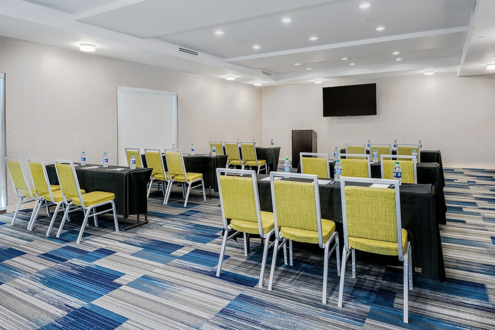 holiday inn express and suites round rock austin n