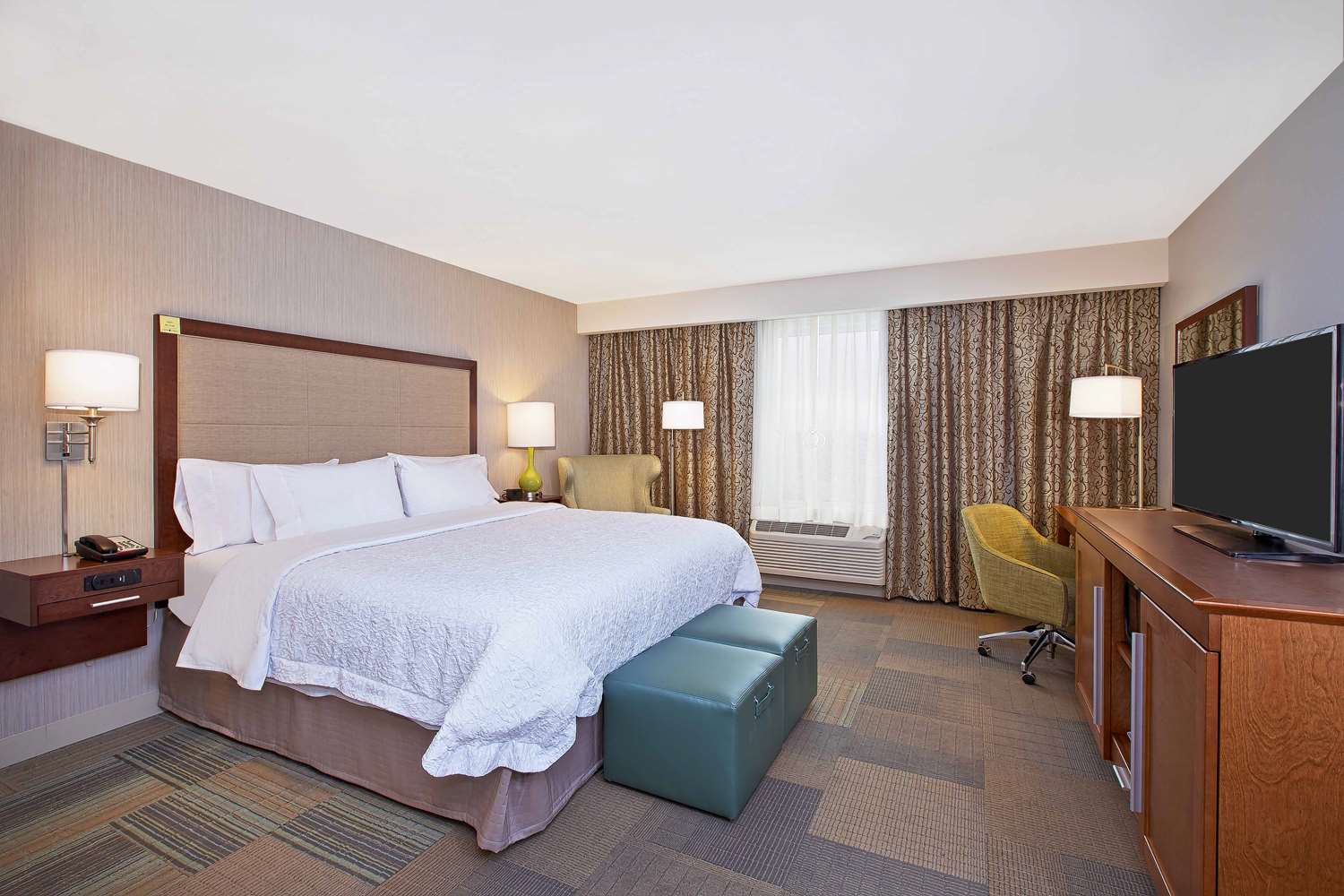 hampton inn by hilton west bloomfield novi