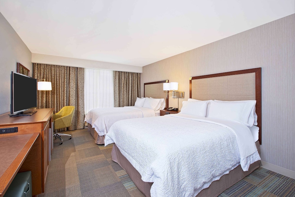 hampton inn by hilton west bloomfield novi