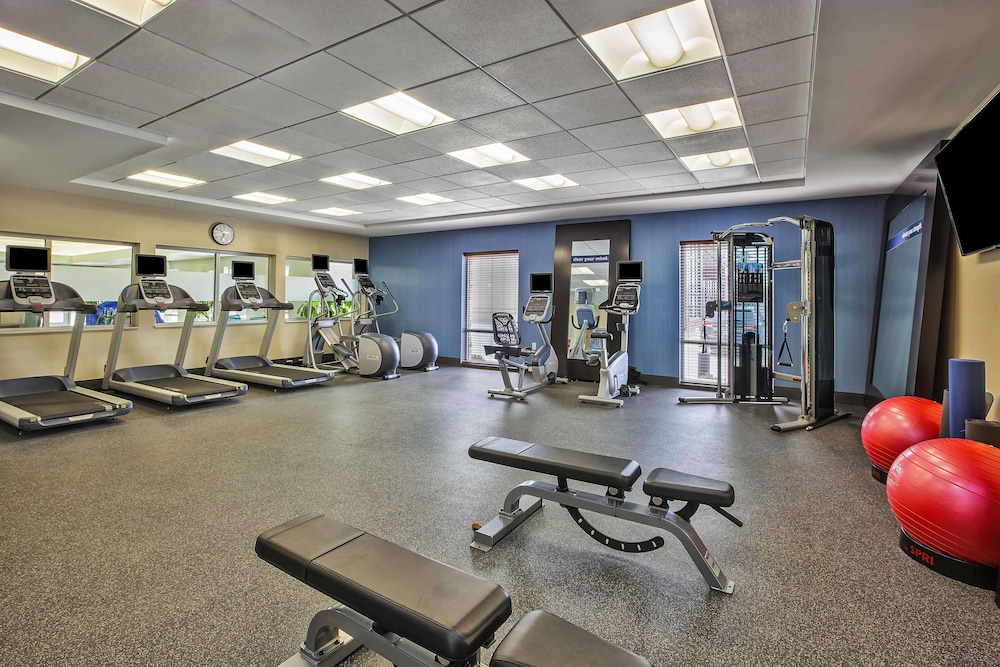 hampton inn by hilton west bloomfield novi