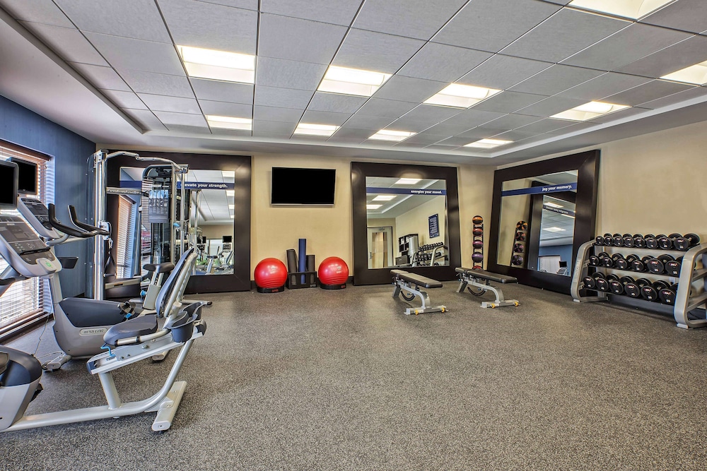 hampton inn by hilton west bloomfield novi