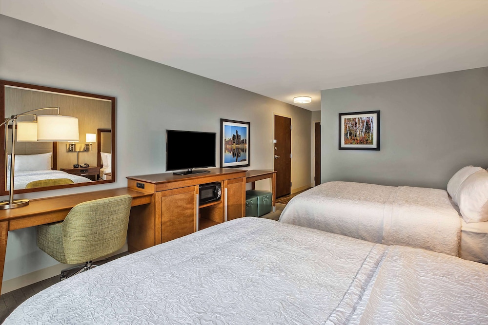 hampton inn by hilton west bloomfield novi