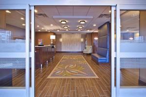 hampton inn by hilton west bloomfield novi