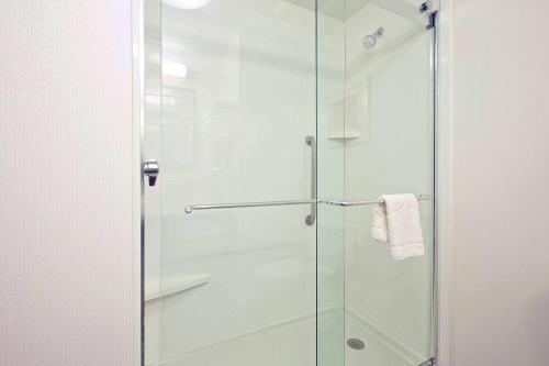 hampton inn by hilton west bloomfield novi